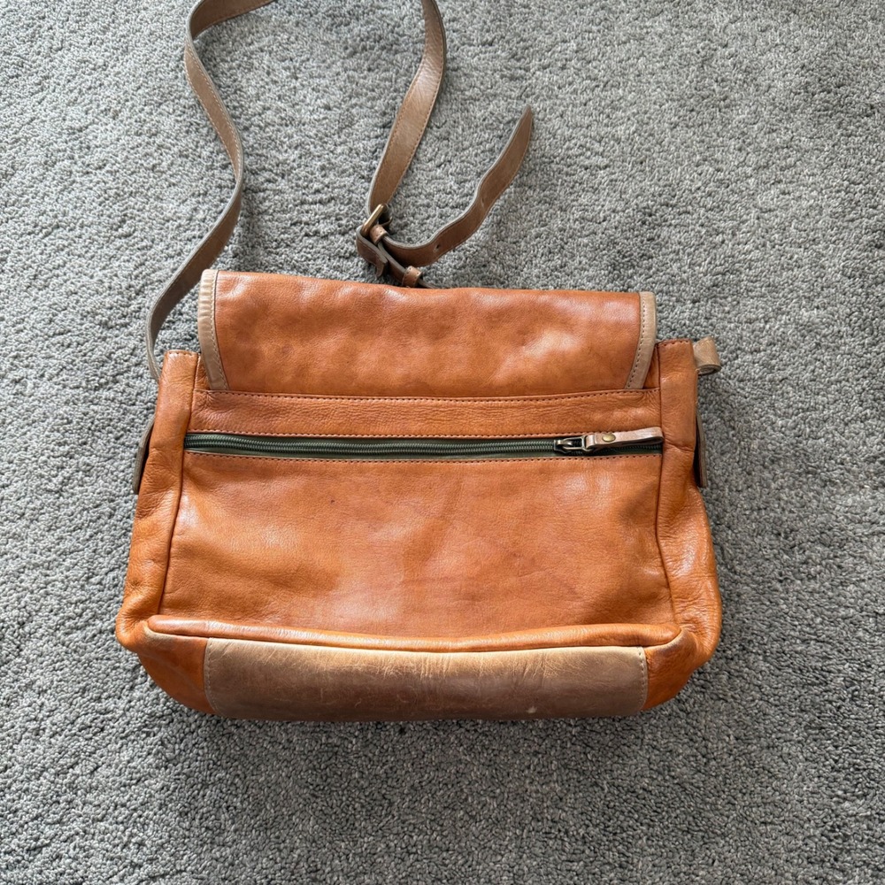 Joanel Leather Crossbody Messenger Bag Cognac Brown Striped Lining - Picture 3 of 7